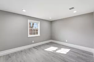 149 Delaware Ave, Bay Shore, NY 11706 - Photo 8