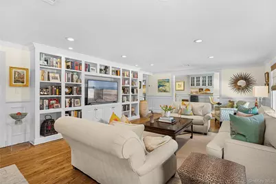 39 Barkers Point Road, Sands Point, NY 11050 - Photo 10