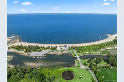 19 Frost Creek Drive, Locust Valley, NY 11560 - Photo 40