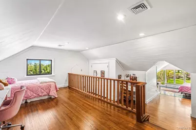 19 Frost Creek Drive, Locust Valley, NY 11560 - Photo 26