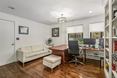 19 Frost Creek Drive, Lattingtown, NY 11560 - Photo 18