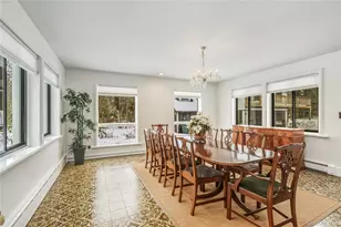 19 Frost Creek Dr, Locust Valley, NY 11560 - Photo 10