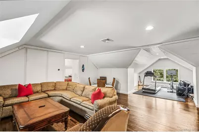 19 Frost Creek Drive, Locust Valley, NY 11560 - Photo 28