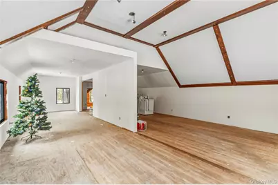 19 Frost Creek Drive, Locust Valley, NY 11560 - Photo 38