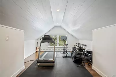 19 Frost Creek Drive, Locust Valley, NY 11560 - Photo 30