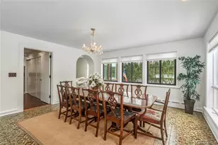 19 Frost Creek Dr, Locust Valley, NY 11560 - Photo 8