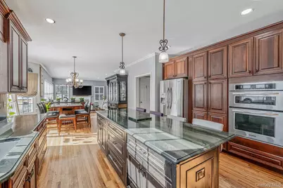 10 Ashley Loop, Northport, NY 11768 - Photo 18