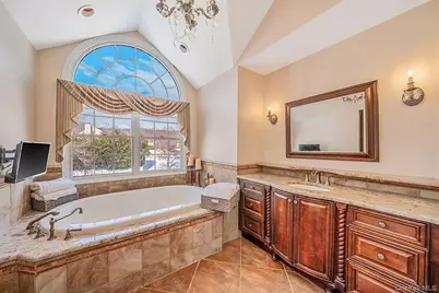 10 Ashley Loop, Northport, NY 11768 - Photo 10