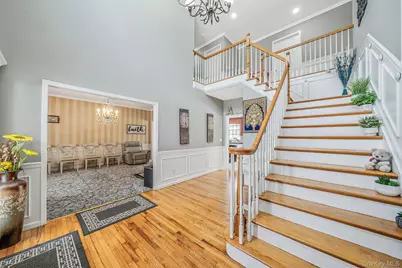 10 Ashley Loop, Northport, NY 11768 - Photo 4