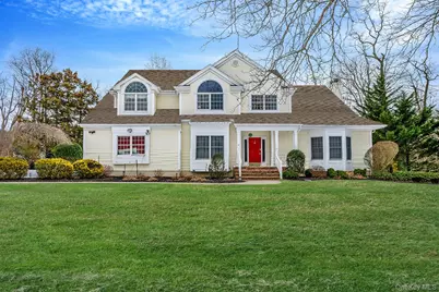 10 Ashley Loop, Northport, NY 11768 - Photo 2