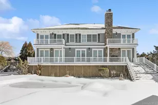 23 Meadow Ln, Westhampton Beach, NY 11978 - Photo 2