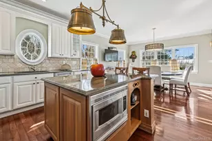 23 Meadow Ln, Westhampton Beach, NY 11978 - Photo 12