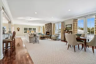 23 Meadow Ln, Westhampton Beach, NY 11978 - Photo 4