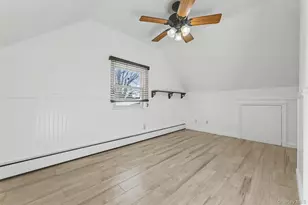 15 Primrose Ln, Levittown, NY 11756 - Photo 14