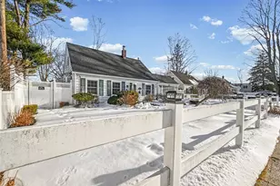 15 Primrose Ln, Levittown, NY 11756 - Photo 18