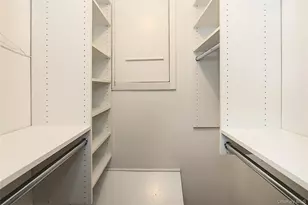 [Address not provided], Syosset, NY 11791 - Photo 20