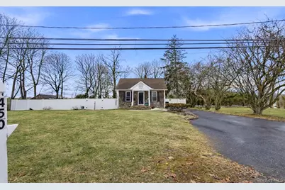 [Address not provided], Patchogue, NY 11772 - Photo 2