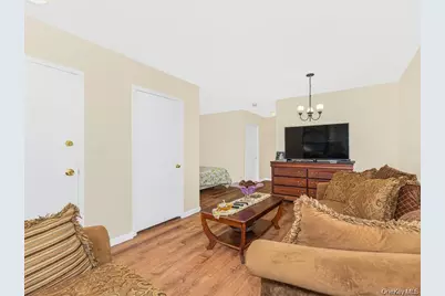 946 E 181st Street, Bronx, NY 10460 - Photo 20