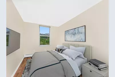 946 E 181st Street, Bronx, NY 10460 - Photo 6