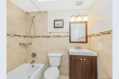 946 E 181st Street, Bronx, NY 10460 - Photo 16