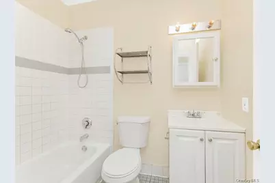 946 E 181st Street, Bronx, NY 10460 - Photo 10