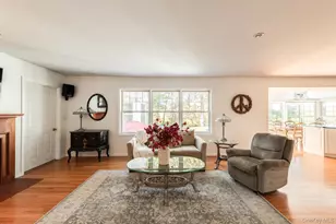 5 Point Pl, Hyde Park, NY 12538 - Photo 2