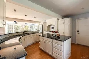 5 Point Pl, Hyde Park, NY 12538 - Photo 8