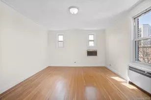 2736 Colden Ave, Bronx, NY 10469 - Photo 10