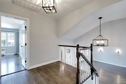 107 Hayes Street, Garden City, NY 11530 - Photo 14