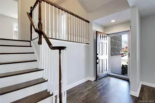 107 Hayes St, Garden City, NY 11530 - Photo 4