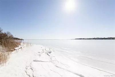 34 Old Neck Road S, Center Moriches, NY 11934 - Photo 22