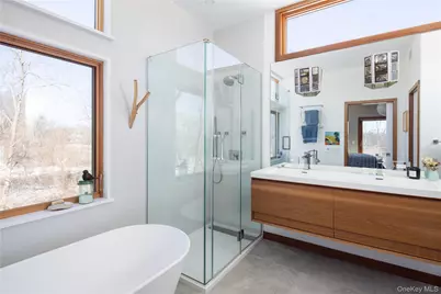 34 Old Neck Road S, Center Moriches, NY 11934 - Photo 16