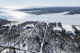 34 Old Neck Rd S, Center Moriches, NY 11934 - Photo 18