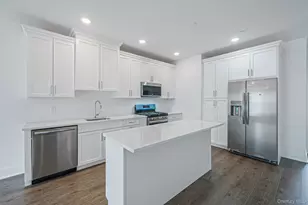 506 Emanuel Wy, East Meadow, NY 11554 - Photo 10