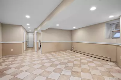 2932 Baisley Avenue, Bronx, NY 10461 - Photo 20