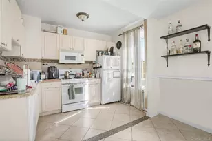 2932 Baisley Ave, Bronx, NY 10461 - Photo 2