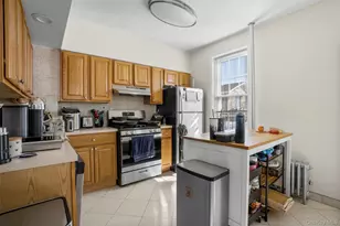 2932 Baisley Ave, Bronx, NY 10461 - Photo 10