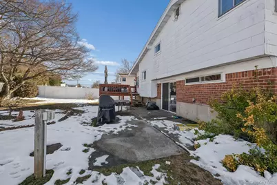 253 W 20th Street, Deer Park, NY 11729 - Photo 16