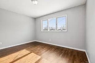 17 Laurie Rd, Brentwood, NY 11717 - Photo 28