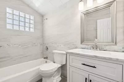 17 Laurie Road, Brentwood, NY 11717 - Photo 32