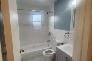 101-27 92nd St, Ozone Park, NY 11416 - Photo 4