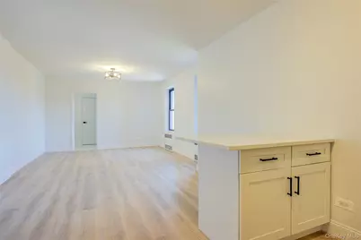 3750 87th Street #5C, Jackson Heights, NY 11372 - Photo 2