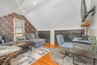 430 Staples Street, Farmingdale, NY 11735 - Photo 14