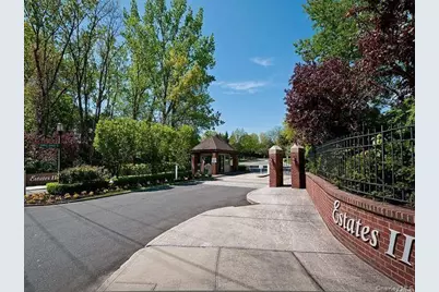 91 Duckpond Drive, Manhasset, NY 11030 - Photo 1