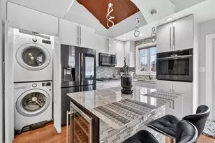 3377 Agar Pl, Bronx, NY 10465 - Photo 42