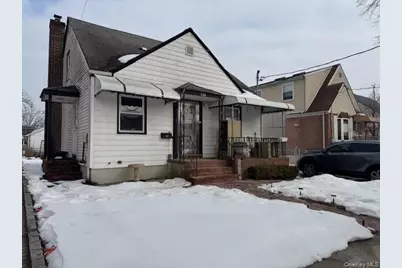 516 N 1st Street, New Hyde Park, NY 11040 - Photo 1