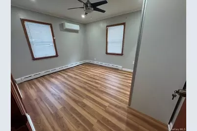 516 N 1st Street, New Hyde Park, NY 11040 - Photo 8