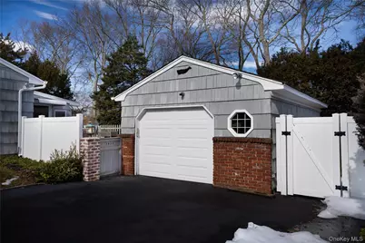 429 Mollie Boulevard, Holbrook, NY 11741 - Photo 28