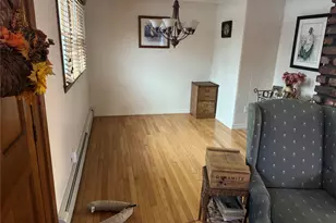 429 Mollie Blvd, Holbrook, NY 11741 - Photo 12