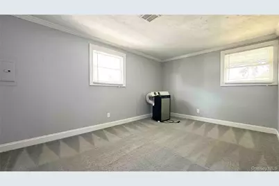 27 Southridge Drive #2, Glen Cove, NY 11542 - Photo 8